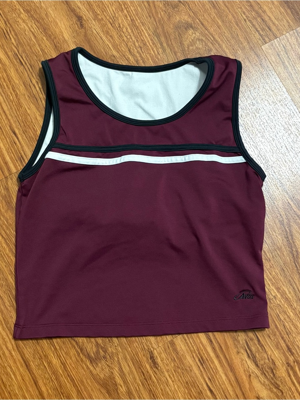 VTG 90s Avia Burgundy Colorblock Cropped Active Tank with Built-In Bra M